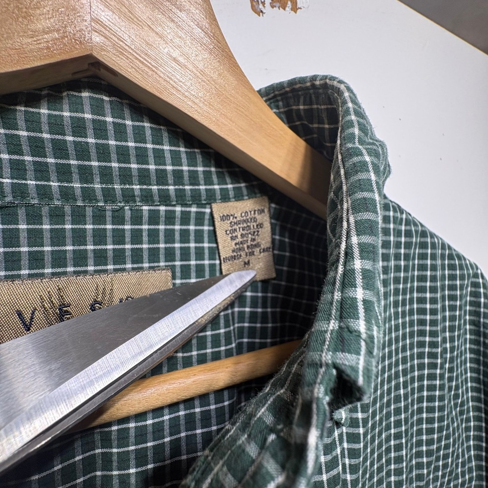 VTG Vesi Sportswear Notre Dame Mens Medium Green Check Cotton Button Down LS - Picture 4 of 10